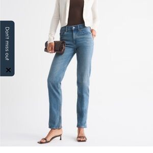 Abercrombie Women's 90s Straight Leg Midrise Curve Love Jeans